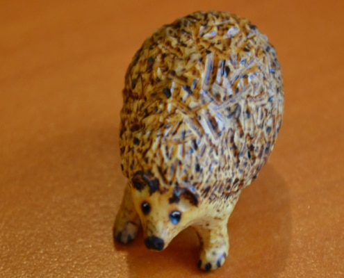 Hérisson miniature en bois